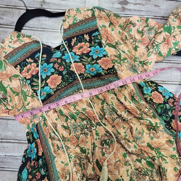 GiGio, Gorgeous Boho-Floral, Low V-Cut - Picture 3 of 10